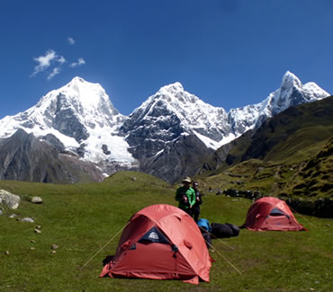 Carhuacocha campsite Cordillera Huayhuash